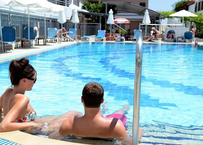 Marianna 아파트호텔 Tigaki