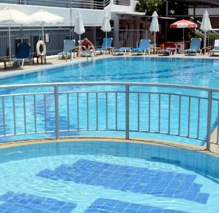 Lägenhetshotell Marianna 2*