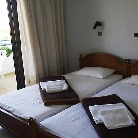 Hotel apartamentowy Marianna Tigaki