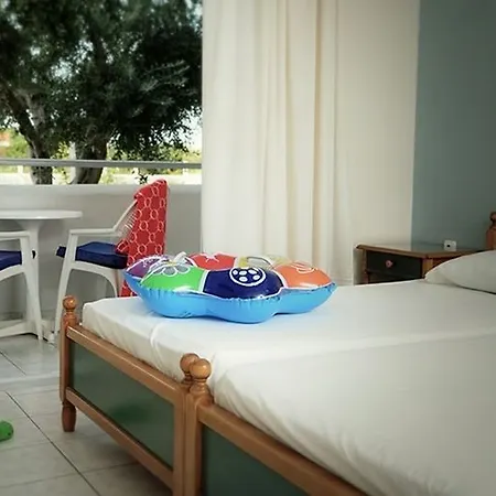 Hotel apartamentowy Marianna Tigaki