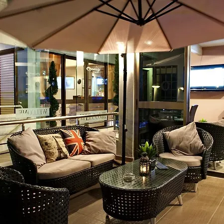 Hotel apartamentowy Marianna Tigaki