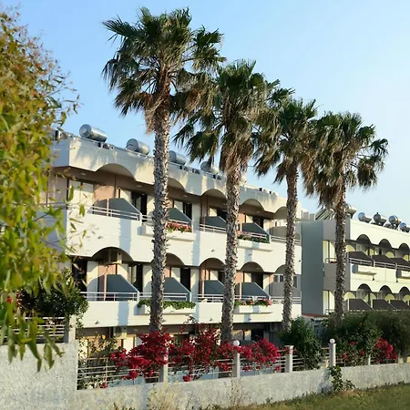 Hotel apartamentowy Marianna Tigaki