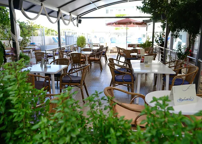 Hotel apartamentowy Marianna Tigaki